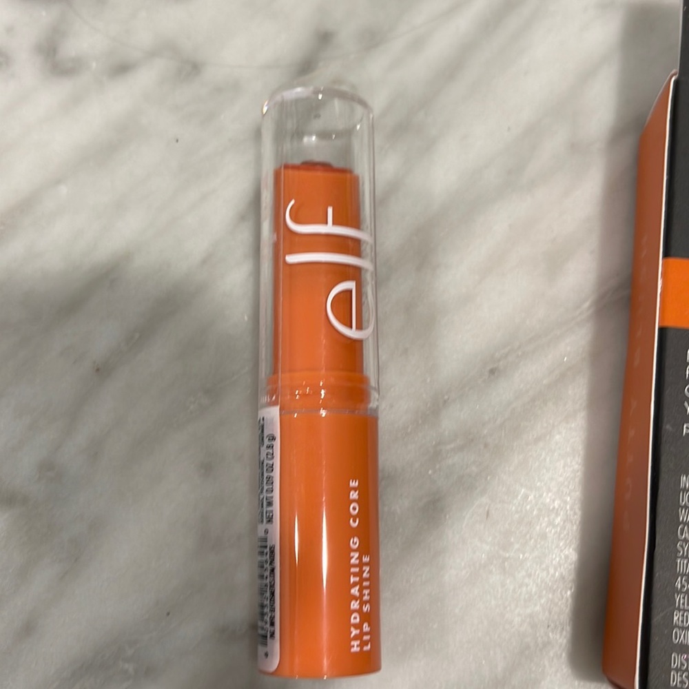 e.l.f. Hydrating core lip shine - cheery